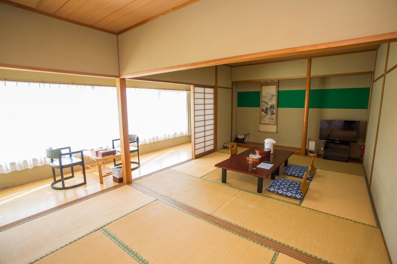 Hotel Green Hill Kagoshima Satsumasendai Extérieur photo
