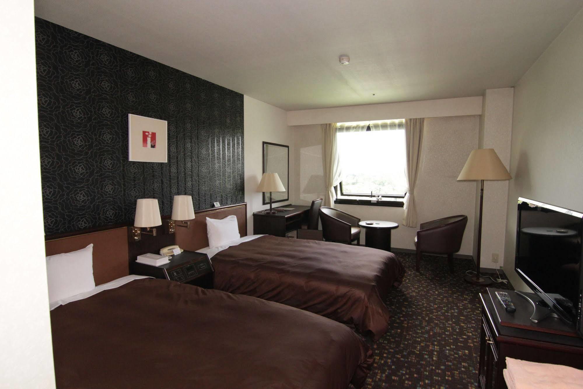 Hotel Green Hill Kagoshima Satsumasendai Extérieur photo