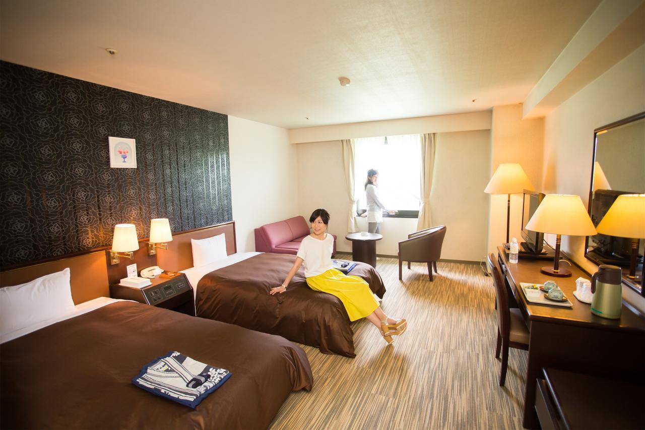 Hotel Green Hill Kagoshima Satsumasendai Extérieur photo